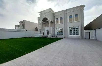 Villa - 6 Bedrooms - 7+ Bathrooms for rent in Madinat Al Riyad - Abu Dhabi