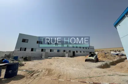 Labor Camp - Studio - 7+ Bathrooms for rent in Al Sajaa - Sharjah