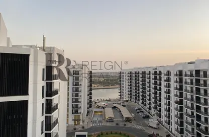 Apartment - Studio - 1 Bathroom for rent in Waters Edge - Yas Island - Abu Dhabi