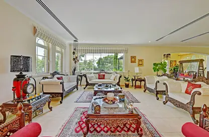 Villa - 4 Bedrooms - 5 Bathrooms for rent in Jumeirah Park Homes - Jumeirah Park - Dubai