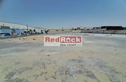 أرض - استوديو للايجار في المنطقة الصناعية رقم 16 - المنطقة الصناعية بالشارقة - الشارقة