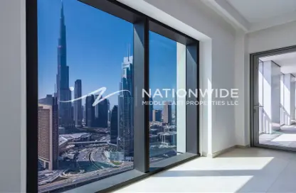 Apartment - 3 Bedrooms - 3 Bathrooms for rent in Downtown Views II - Downtown Dubai - Dubai