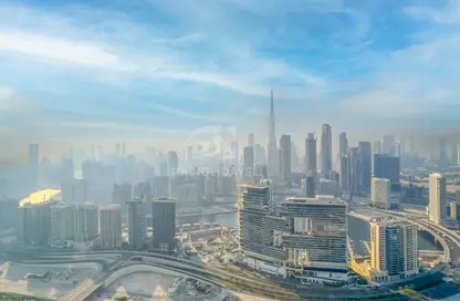 شقة - 3 غرف نوم - 3 حمامات للايجار في تاور B - داماك تاورز من باراماونت - الخليج التجاري - دبي