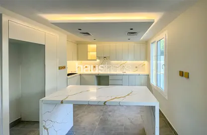 Villa - 2 Bedrooms - 3 Bathrooms for rent in Springs 5 - The Springs - Dubai