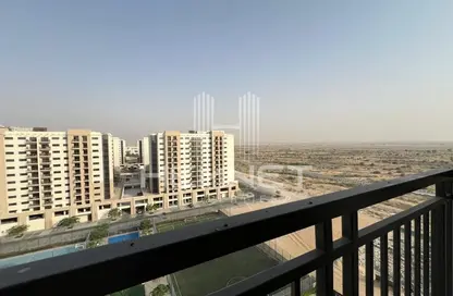 شقة - غرفة نوم - 1 حمام للايجار في شقق يونا - تاون سكوير - دبي