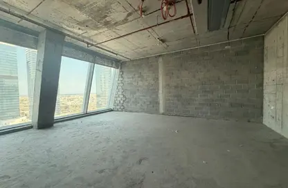 Office Space - Studio - 1 Bathroom for rent in Iris Bay - Business Bay - Dubai