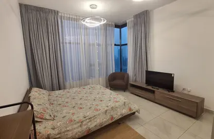 Apartment - Studio - 1 Bathroom for rent in The Square Tower - Jumeirah Village Circle - Dubai