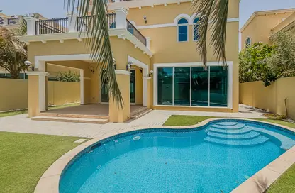 Villa - 4 Bedrooms - 4 Bathrooms for rent in Legacy - Jumeirah Park - Dubai