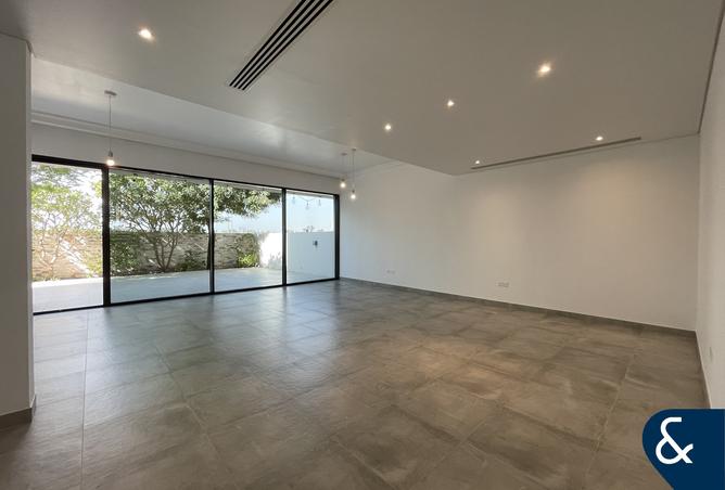 Full Upgrade | Unfurnished | THK | Rare Find