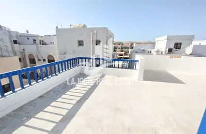 Villa - 4 Bedrooms - 3 Bathrooms for rent in Muroor Area - Abu Dhabi
