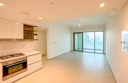 صورة لـ مطبخ شقة - غرفة نوم - 1 حمام للايجار في داون تاون فيوز 2 برج 1 - II داون تاون فيوز - دبي وسط المدينة - دبي ، صورة رقم 1
