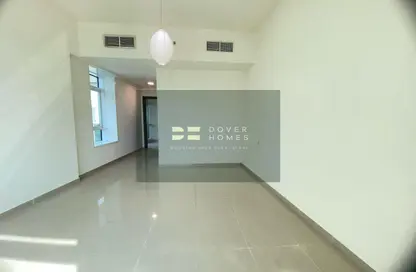Apartment - 1 Bedroom - 2 Bathrooms for rent in Jumeirah Lake Towers - Dubai