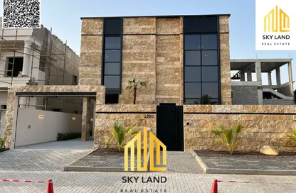 Villa - 5 Bedrooms - 7 Bathrooms for sale in Ajman Hills - Al Alia - Ajman