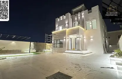 Villa - 5 Bedrooms - 7 Bathrooms for sale in Al Mowaihat 1 - Al Mowaihat - Ajman