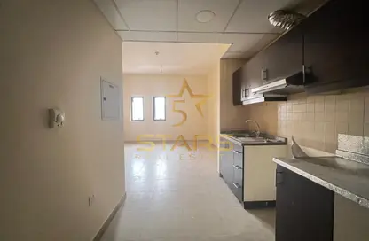 Apartment - Studio - 1 Bathroom for sale in Silicon Gates 1 - Silicon Gates - Dubai Silicon Oasis - Dubai
