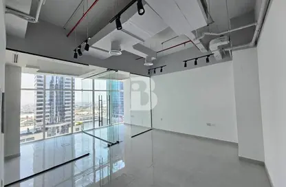Office Space - Studio for rent in Park Lane Tower - Business Bay - Dubai