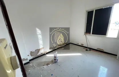 شقة - غرفة نوم - 2 حمامات للايجار في 2  الروضة - الروضة - عجمان