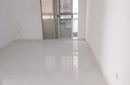 Apartment - 2 Bedrooms - 2 Bathrooms for rent in Abu Shagara building - Abu shagara - Sharjah