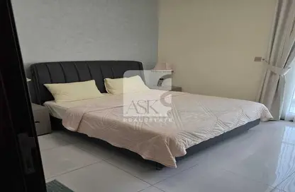 Apartment - 1 Bedroom - 2 Bathrooms for rent in Miraclz Tower by Danube - Arjan - Dubai