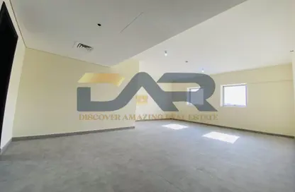 Apartment - 2 Bedrooms - 2 Bathrooms for rent in Shabiya 10 - Shabiya - Mussafah - Abu Dhabi