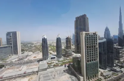 شقة - 3 غرف نوم - 3 حمامات للايجار في برج توينتي فرست سينشري - شارع الشيخ زايد - دبي