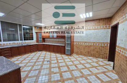 فيلا - 3 غرف نوم - 4 حمامات للايجار في مدينة شخبوط - أبوظبي