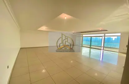 Apartment - 4 Bedrooms - 5 Bathrooms for rent in Bay View - Tourist Club Area - Abu Dhabi