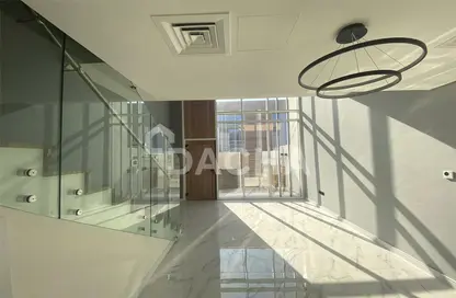 تاون هاوس - غرفة نوم - 2 حمامات للايجار في روكان 3 - دبي لاند - دبي
