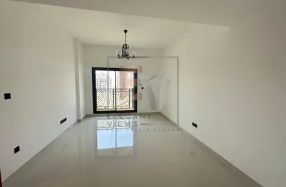 شقة - غرفة نوم - 2 حمامات للايجار في جداف فيوز - الجداف - دبي