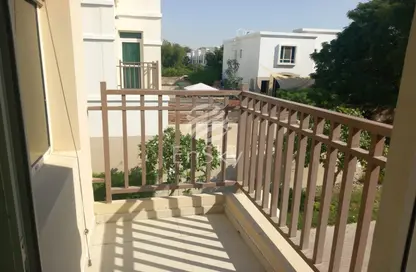 تاون هاوس - 2 غرف نوم - 3 حمامات للبيع في قرية الخليج - الغدير - أبوظبي