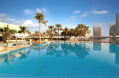 Apartment - 4 Bedrooms - 5 Bathrooms for rent in Bay View Tower - Marina Square - Al Reem Island - Abu Dhabi