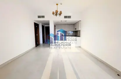 Apartment - 1 Bedroom - 2 Bathrooms for rent in Al Mamzar Building - Al Mamzar - Deira - Dubai