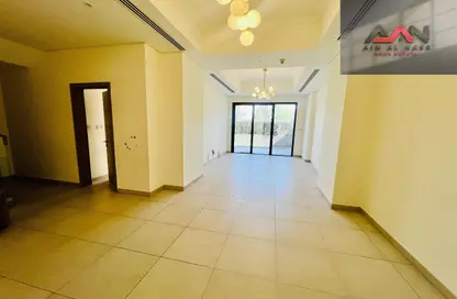 Duplex - 4 Bedrooms - 5 Bathrooms for rent in Janayen Avenue - Mirdif Hills - Mirdif - Dubai