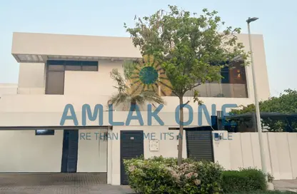 Villa - 4 Bedrooms - 5 Bathrooms for rent in West Yas - Yas Island - Abu Dhabi