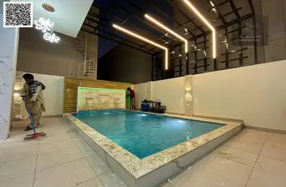 Villa - 5 Bedrooms - 6 Bathrooms for sale in Al Yasmeen 1 - Al Yasmeen - Ajman