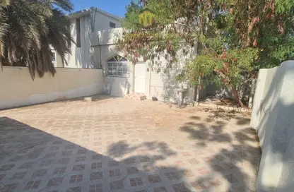 Villa - 7 Bedrooms - 4 Bathrooms for rent in Al Fayha - Al Sharq - Sharjah
