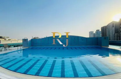 Apartment - 3 Bedrooms - 3 Bathrooms for rent in Silver Sands 2 - Mankhool - Bur Dubai - Dubai