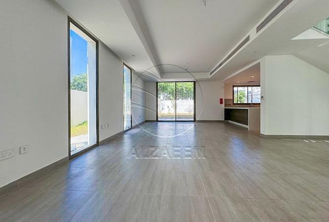 15445560 - Property Image 2