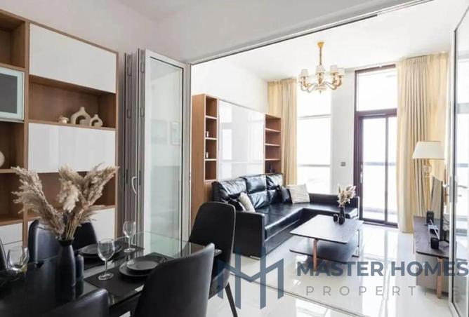 Near Metro| 1bhk transformable to 2bhk