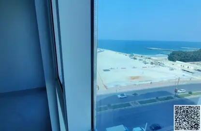 Apartment - 2 Bedrooms - 2 Bathrooms for rent in Ajman Corniche Residences - Ajman Corniche Road - Ajman