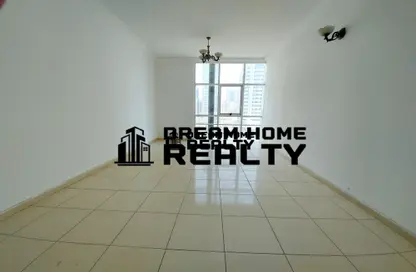 Apartment - 2 Bedrooms - 3 Bathrooms for rent in Al Hafeet Tower - Al Taawun Street - Al Taawun - Sharjah