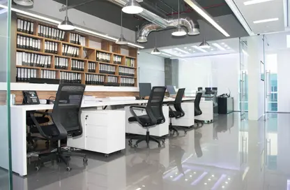 Office Space - Studio - 2 Bathrooms for sale in Bay Square Building 2 - Bay Square - Business Bay - Dubai