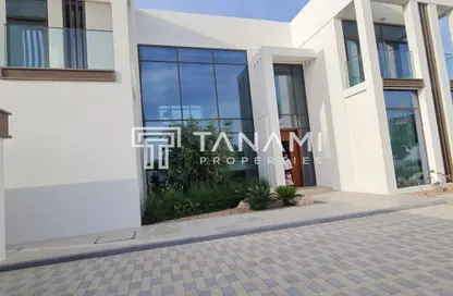Villa - 5 Bedrooms - 7 Bathrooms for rent in Al Jubail Island - Abu Dhabi
