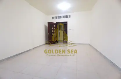 Apartment - 2 Bedrooms - 2 Bathrooms for rent in Khalidiya Street - Al Khalidiya - Abu Dhabi