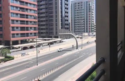 Apartment - 3 Bedrooms - 2 Bathrooms for rent in Al Ghaf 2 - Al Ghaf - Greens - Dubai
