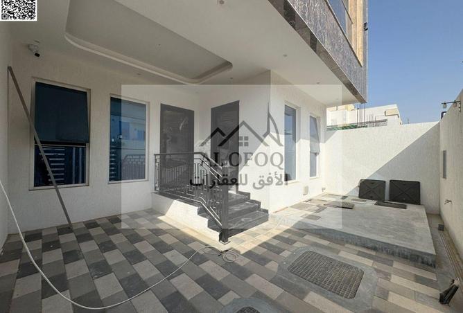 15560050 - Property Image 2