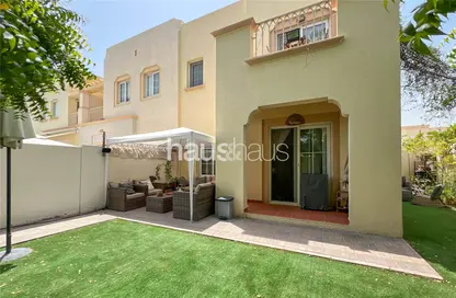 Villa - 2 Bedrooms - 2 Bathrooms for rent in Springs 9 - The Springs - Dubai