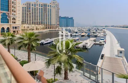 Apartment - Studio - 1 Bathroom for rent in Palm Views West - Palm Views - Palm Jumeirah - Dubai