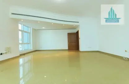 Apartment - 3 Bedrooms - 4 Bathrooms for rent in Ghalia Tower - Al Hosn - Al Khalidiya - Abu Dhabi