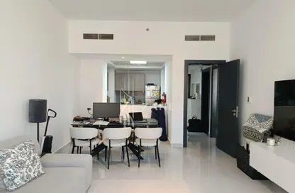 شقة - غرفة نوم - 1 حمام للايجار في بناية 88 - ارجان - دبي